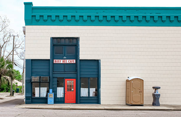 Best Construction site porta potty rental  in Yale, MI